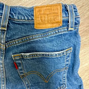 Levis Button Fly Denim Shorts I2 thumbnail 7