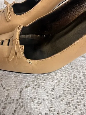 Stuart Weitzman tan leather detailed toe slip on heels bow embellishment sz 8.5 thumbnail 6