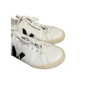 Veja Esplar White Low Top Leather Lace Up Sporty Track Sneakers Women’s Size 8 thumbnail 3