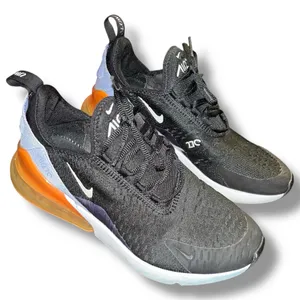 Nike Air Max 270 'Metallic Foil' size 6Y thumbnail 1