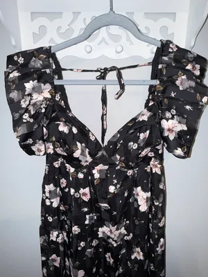 BuddyLove Lilly Sweetheart Neckline Maxi Dress thumbnail 3