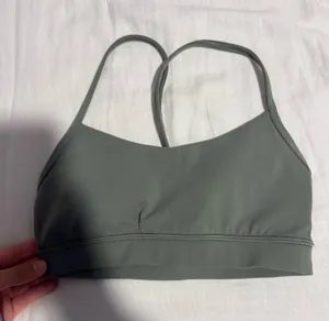 Lululemon Bra Sports thumbnail 1
