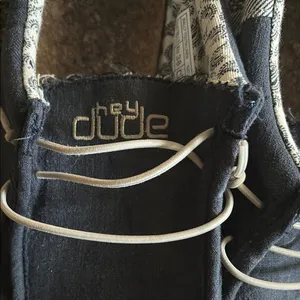 Hey dude Navy and Cream‎ shoes thumbnail 4