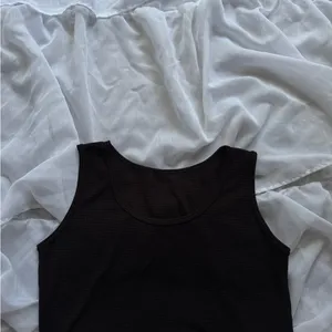 Amazon Sleeveless Waffle Knit Athleisure Crop Top thumbnail 3