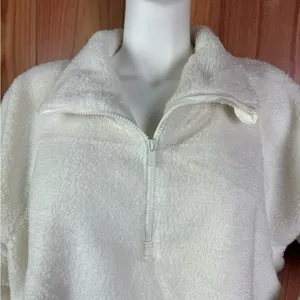 All in‎ Motion Fleece Sweater Pull Over Plus thumbnail 2