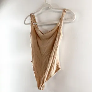 Skims Fits Everybody Square Neck Low Scoop Back Thong Bodysuit Clay Large thumbnail 5