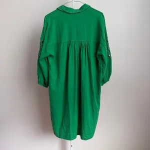 YFB Young Fabulous & Broke Green Embroidered Sleeve‎ Button Down Dress XS thumbnail 10