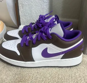 Nike Jordan thumbnail 1