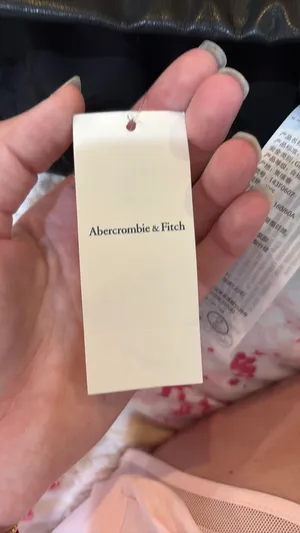 Abercrombie and fitch black leather mini skirt thumbnail 4