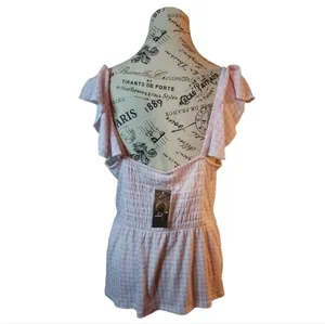 NWT Belle by Bellidini Pink/White Blouse Size Medium Very Stretchy Material thumbnail 2