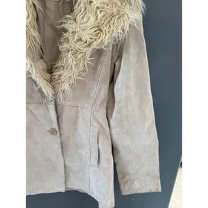 Wet Seal Vintage Y2k Tan‎ Leather Suede Jacket Shaggy Faux Fur Collar Penny Lane thumbnail 4