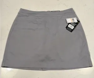 PGA Tour Golf Skort Women’s thumbnail 1