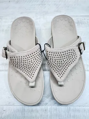 Vionic Women's, Pacific Capitola Thong Style Sandals Taupe size 6 thumbnail 1