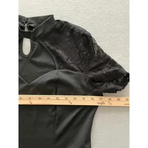 SHEIN Top Size L Black Lace Short Sleeve‎ Keyhole Mock Neck Sweetheart Blouse thumbnail 5