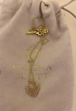 Kendra Scott Ari Heart Pendant Necklace Gold thumbnail 2
