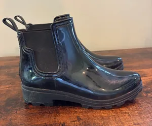 Lucky Brand Black Glossy Chelsea Rain Boots Size 8‎ thumbnail 1