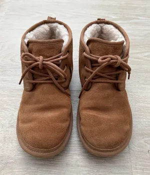 UGG Neumel Boots thumbnail 1