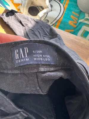 gap jeans thumbnail 3
