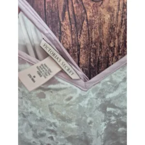 Victoria's Secret M Silver Crushed Velvet Cami Tank Top V-Neck Criss Cross Vtg thumbnail 4