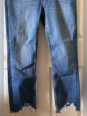Zara The Bootcut Distressed Raw Frayed Hem Cropped Jeans Sz 6 Cotton Med Wash thumbnail 7