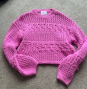 ZARA Sweater thumbnail 1