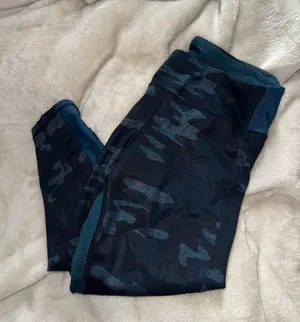 Crop Leggings thumbnail 1