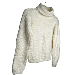 Vintage Turtleneck Sweater‎ thumbnail 2