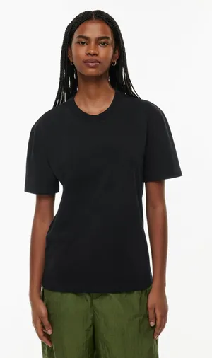 Aritzia TNA Alpha Black Scoop Neck Short Sleeve Pullover Tee T Shirt Top Size M thumbnail 1