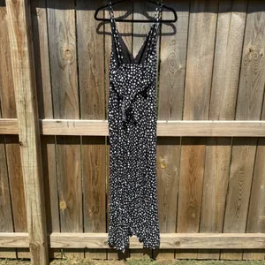 Forever 21 Black Cream Polka Dot Maxi Dress V-Neck Tie Back Medium NWT thumbnail 3