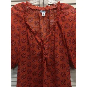 Old Navy Blouse Size‎ XS Orange/Purple Floral Tie/Smocked Neck 1/2 Puff Sl Sheer thumbnail 2