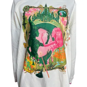 Universal Studios Wicked Elphaba and Glenda Crewneck Sweatshirt Size XL thumbnail 2