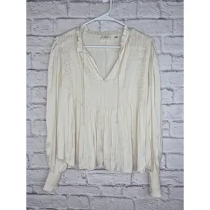 Aritzia Wilfred Milou Blouse Plisse Satin Pin-Tuck Cream Birch Size S Coquette thumbnail 4