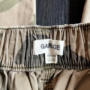 Garage Camo Cargo Jogger Pants Green Brown XS Elastic Waist‎ Casual Streetwear thumbnail 3