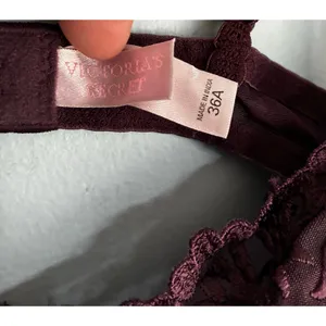 Vintage (01) Victoria's Secret Bra Lined Lace Plum 36A thumbnail 4