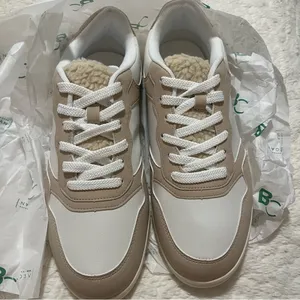 NEW Altar’d State Seychelles Sneakers Size 9 NEW thumbnail 3