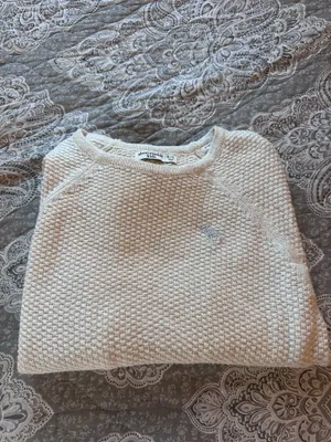 Abercrombie Kids Sweater thumbnail 2