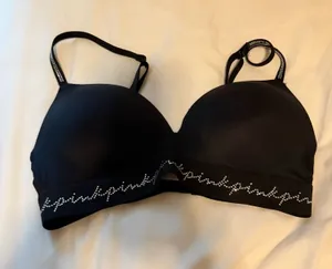Victoria's Secret Bra thumbnail 1
