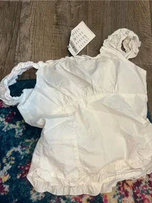 NWT Brandy Melville white Elena top small thumbnail 7