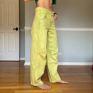 BDG Lime Green Wide Leg Jeans — Size 25 thumbnail 2