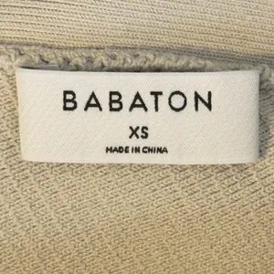 526 | Babaton Aritzia Womens‎ XS Sculpt Knit Square Neck Cropped Tank Top Beige thumbnail 3