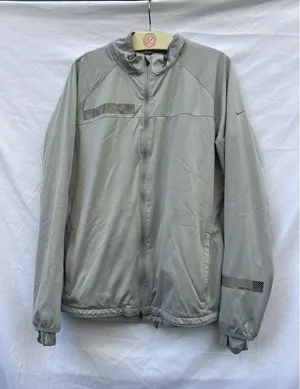 Nike Element Dri-Fit Grey Full Zip Sweatshirt Size Large - Flaws See Photos thumbnail 1