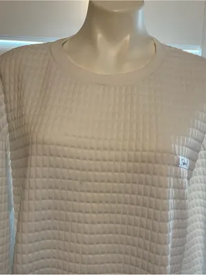 SHEIN Cream Quilted Crewneck Pullover thumbnail 2