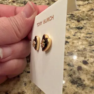 Tory Burch Kira Heart Stud Earrings NEW! thumbnail 2