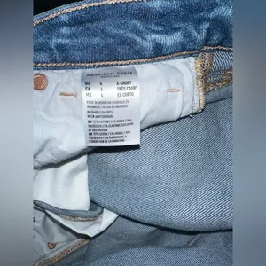 American Eagle Ripped X-short Mom Jean thumbnail 8