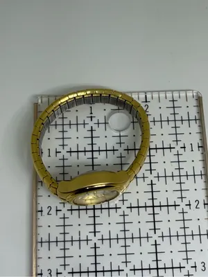 Vintage Carriage by Timex Gold Tone Oval Quartz Watch Stretch Band size 4” thumbnail 4