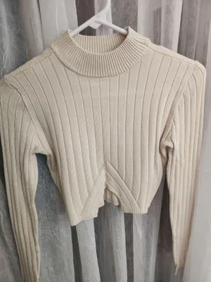 Madden Girl Cropped Sweater top thumbnail 1