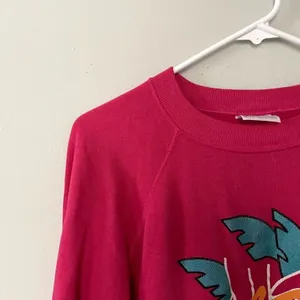 Hanes Myriad Gardens Classic Sweatshirt XL Pink Womens Vintage Graphic Fleece thumbnail 2