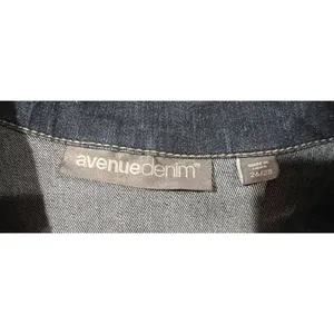 Woman's Avenue Denim Dark Navy Blue Vest Stretch Denim Vest Size 26/28 thumbnail 5