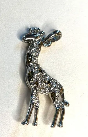 Giraffe Crystal Pendant Silver Tone Jewelry thumbnail 1