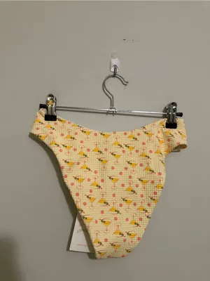 Dippin Daisy’s Lotus Bandeau Top and Taya Cheeky Bottom in Martini Yellow - NWT thumbnail 13